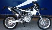 2005 AJP PR4 125 Supermotard photo
